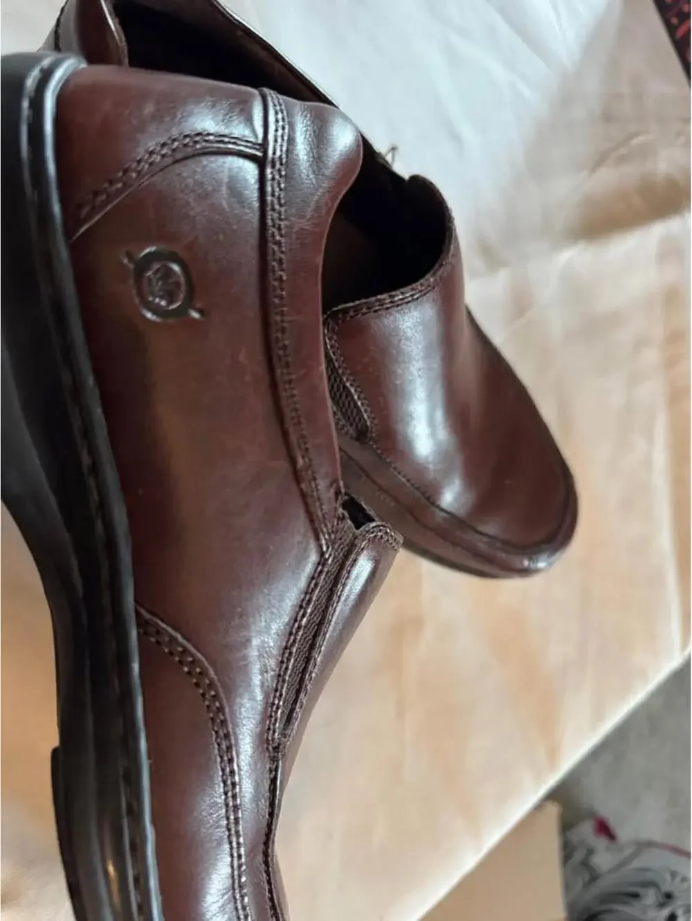 Born Brown Leather Loafers Men's Size 9W Slip-On Apron Toe Shoes